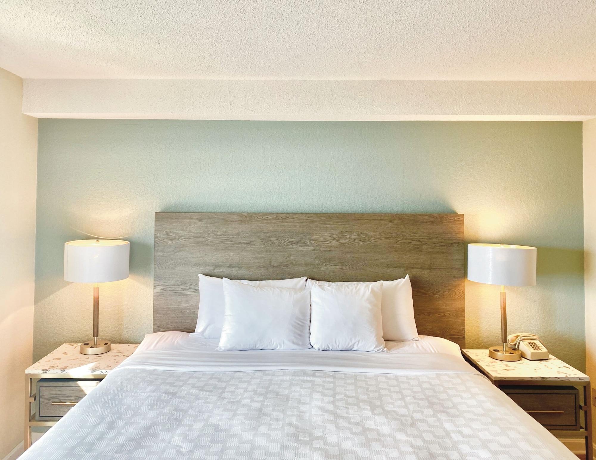 Atlantic Newport Hotel 3*